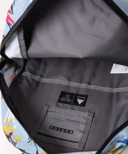 BURTON(バートン)の「Kids' Gromlet 15L Backpack(バックパック/リュック・キッズ・ブルー系その他・FREE)」の4枚目の写真