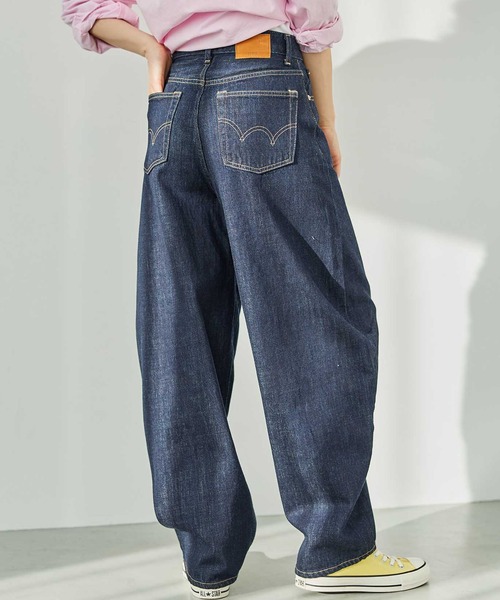 EDWIN(エドウィン)の「essentials ヴィンテージカーブワイドデニムパンツ(デニムパンツ・レディース・インディゴブルー/ライトインディゴブルー/ブラック系その他・X-SMALL/SMALL/MEDIUM/LARGE)」の14枚目の写真