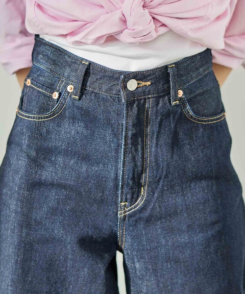 EDWIN(エドウィン)の「essentials ヴィンテージカーブワイドデニムパンツ(デニムパンツ・レディース・インディゴブルー/ライトインディゴブルー/ブラック系その他・X-SMALL/SMALL/MEDIUM/LARGE)」の17枚目の写真