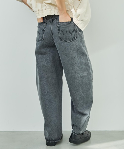 essentials ヴィンテージカーブワイドデニムパンツ（デニムパンツ