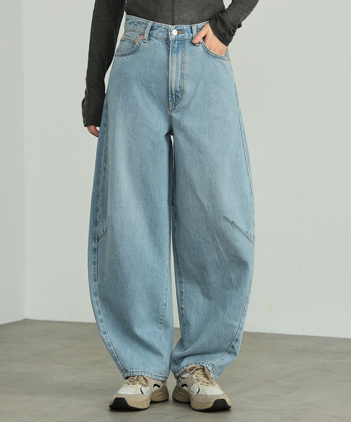 EDWIN(エドウィン)の「essentials ヴィンテージカーブワイドデニムパンツ(デニムパンツ・レディース・インディゴブルー/ライトインディゴブルー/ブラック系その他・X-SMALL/SMALL/MEDIUM/LARGE)」の4枚目の写真