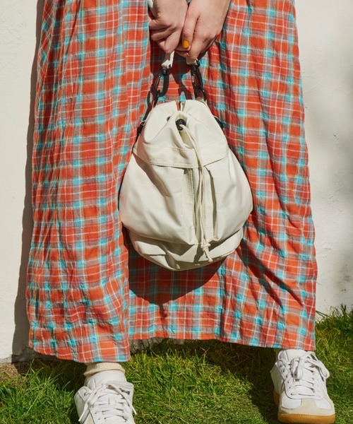 AFB ショルダーバッグ(完売品) nyture着用 【2024年版】肩から掛けても