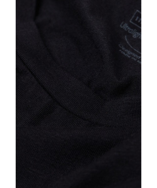 Intimissimi(インティミッシミ)の「Ultralight モダール&カシミヤ スクープネック ロングスリーブ ニット(ニット/セーター・レディース・アイボリー/ブラック/オートミール・S/M/L)」の13枚目の写真
