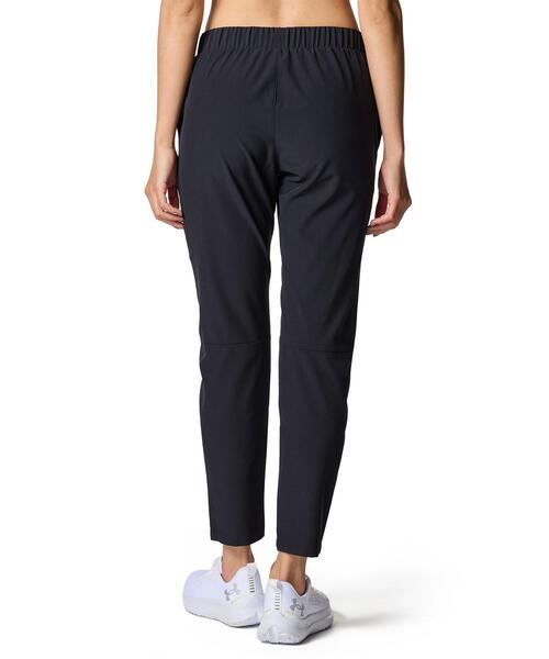 UNDER ARMOUR（アンダーアーマー）の「UAストレッチウーブン クロップ パンツ（トレーニング/レディース）（その他パンツ・レディース・ブラック・S/L/XL/M）」の2枚目の写真