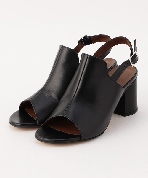 COMME CA（コムサ）の「バックストラップ サンダル（サンダル・レディース・オフホワイト/ブラック・M/L）」の3枚目の写真