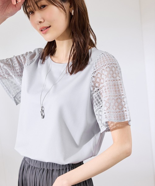 ROPE' PICNIC（ロペピクニック）の「【UVカット・接触冷感】Cutee レースドッキングフレアスリーブトップス/リンクコーデ（Tシャツ/カットソー・レディース・ブラック/ホワイト/サックスブルー/ピンク・38）」の3枚目の写真