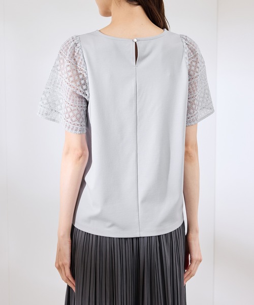 ROPE' PICNIC（ロペピクニック）の「【UVカット・接触冷感】Cutee レースドッキングフレアスリーブトップス/リンクコーデ（Tシャツ/カットソー・レディース・ブラック/ホワイト/サックスブルー/ピンク・38）」の13枚目の写真