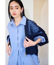 美品　emmi エミ ウォッシャブル袖ボリュームブラウス インディゴシャツ 美品 emmi エミ ウォッシャブル袖ボリュームブラウス インディゴ