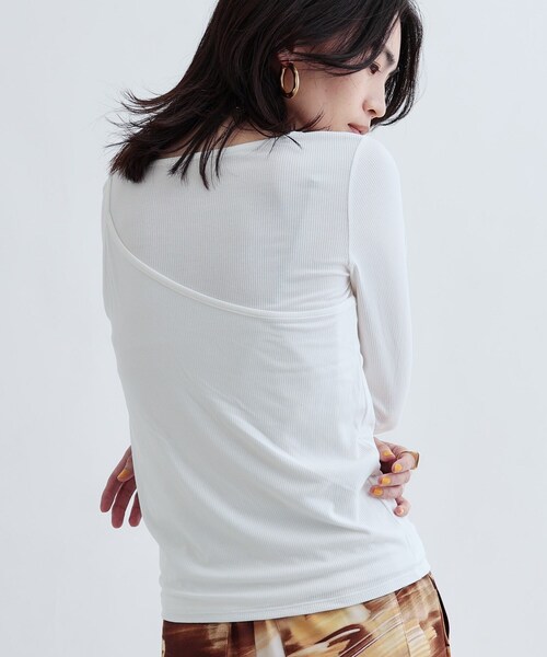 GALLEST(ギャレスト)の「イレギュラーカットソー(Tシャツ/カットソー・レディース・ホワイト/ブラウン系/ブラック・38)」の16枚目の写真