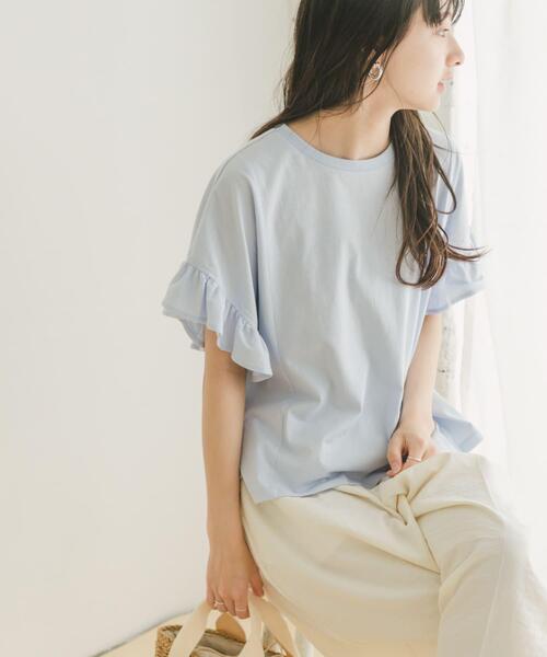 ITEMS URBANRESEARCH（アイテムズ アーバンリサーチ）の「ソデフリルカットソー（Tシャツ/カットソー・レディース・ブルー/チャコールグレー/ホワイト・FREE）」の3枚目の写真