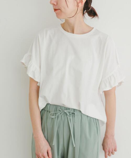 ITEMS URBANRESEARCH（アイテムズ アーバンリサーチ）の「ソデフリルカットソー（Tシャツ/カットソー・レディース・ブルー/チャコールグレー/ホワイト・FREE）」の11枚目の写真