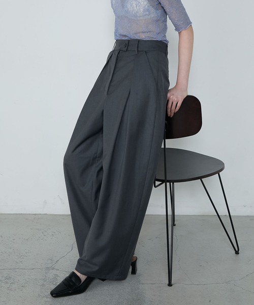 パンツ MEDI 2TUCK HIGH WAIST PANTS /BLK Ameri（アメリ）の