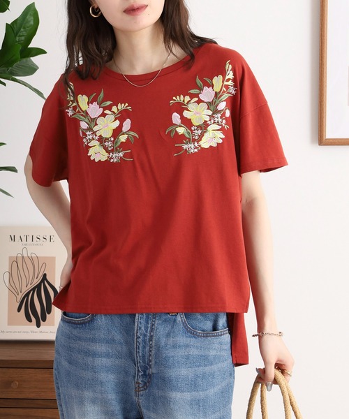 FUNALIVE（ファンアライブ）の「花柄刺繍Tシャツ（Tシャツ/カットソー・レディース・ダークグリーン/テラコッタ/ブラック・L/M）」の14枚目の写真