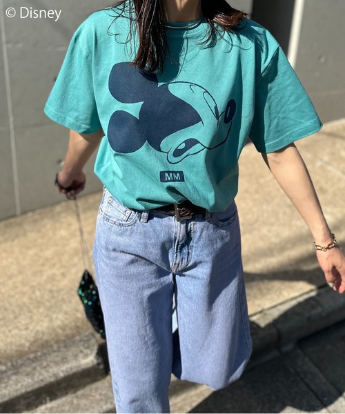 Disney(ディズニー)の「【Disney(ディズニー)】別注/ミッキーマウス / MMロゴプリント半袖Tシャツ(Tシャツ/カットソー・レディース・ベージュ/オートミール/ホワイト/グリーン・MEDIUM/LARGE)」の8枚目の写真