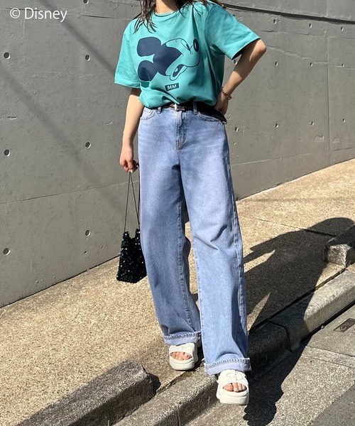 Disney(ディズニー)の「【Disney(ディズニー)】別注/ミッキーマウス / MMロゴプリント半袖Tシャツ(Tシャツ/カットソー・レディース・ベージュ/オートミール/ホワイト/グリーン・MEDIUM/LARGE)」の13枚目の写真