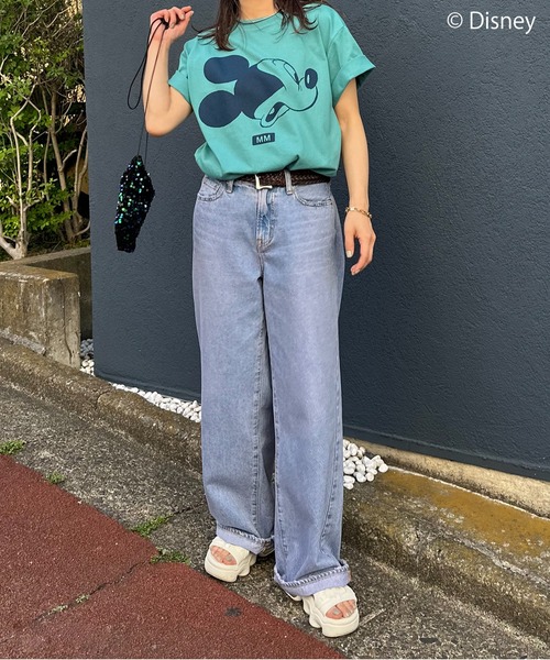 Disney(ディズニー)の「【Disney(ディズニー)】別注/ミッキーマウス / MMロゴプリント半袖Tシャツ(Tシャツ/カットソー・レディース・ベージュ/オートミール/ホワイト/グリーン・MEDIUM/LARGE)」の5枚目の写真
