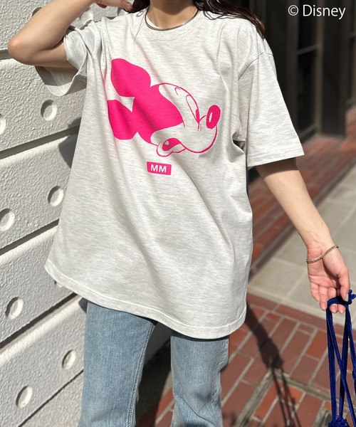 Disney(ディズニー)の「【Disney(ディズニー)】別注/ミッキーマウス / MMロゴプリント半袖Tシャツ(Tシャツ/カットソー・レディース・ベージュ/オートミール/ホワイト/グリーン・MEDIUM/LARGE)」の16枚目の写真