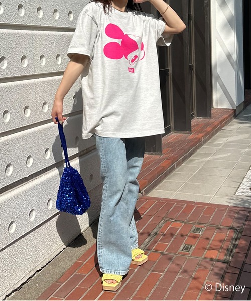 Disney(ディズニー)の「【Disney(ディズニー)】別注/ミッキーマウス / MMロゴプリント半袖Tシャツ(Tシャツ/カットソー・レディース・ベージュ/オートミール/ホワイト/グリーン・MEDIUM/LARGE)」の21枚目の写真