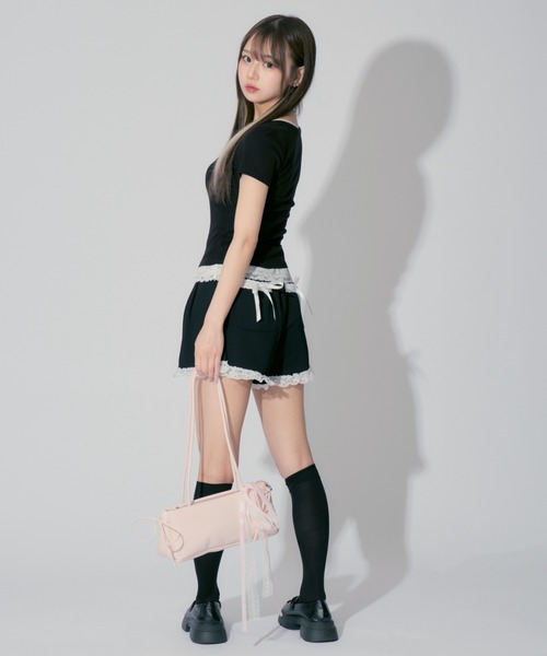 ALLuRing ChaRm(アリュリングチャーム)の「Ribbon Lace Square Bag / リボンレーススクエアバッグ(ショルダーバッグ・レディース・ホワイト/ブラック/ピンク・FREE)」の18枚目の写真
