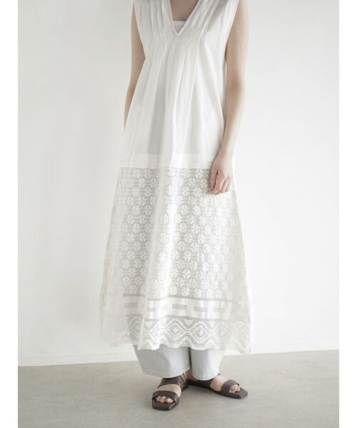 FIKA.(フィーカ)の「Lace switched sleeveless onepiece(ワンピース・レディース・アイボリー/ブラック・MEDIUM)」の18枚目の写真