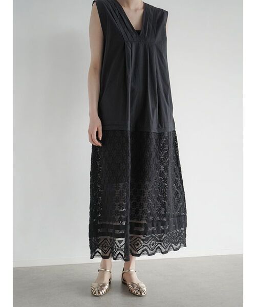 FIKA.(フィーカ)の「Lace switched sleeveless onepiece(ワンピース・レディース・アイボリー/ブラック・MEDIUM)」の7枚目の写真