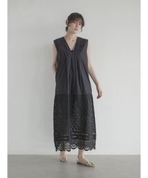 Lace switched sleeveless onepiece