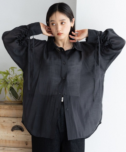 RAGEBLUE（レイジブルー）の「袖シャーリングBIGシアーシャツ（シャツ/ブラウス・レディース・ホワイト/ブラック/ライトピンク/レッド・FREE）」の18枚目の写真