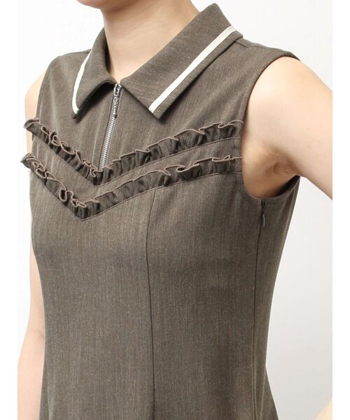 dazzlin（ダズリン）の「フチフリルレイヤードワンピース（ワンピース・レディース・アイボリー/インディゴブルー/ブラウン・SMALL/MEDIUM）」の17枚目の写真