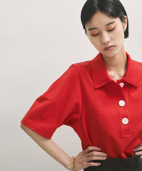 ADAM ET ROPE'（アダムエロペ）の「コクーンスリーブポロシャツ（ポロシャツ・レディース・ネイビー/レッド/ブラック/ブラウン系その他・FREE）」の18枚目の写真
