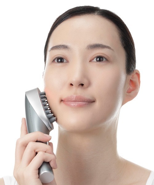 ミーゼ ニードルリフトブラシ（美容器具）｜YA‐MAN（ヤーマン）の