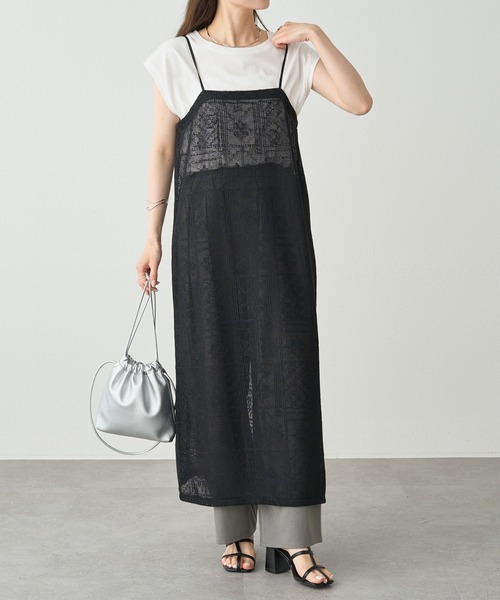 PUAL CE CIN(ピュアルセシン)の「メッシュクロス刺繍キャミワンピース(ワンピース・レディース・アイボリー/ブラック・FREE)」の6枚目の写真