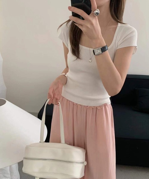 Jasmine Grandiflorum（ジャスミングランディフローラム）の「【Jasmine】ベーシックバックオープンTシャツ (SS)（Tシャツ/カットソー・レディース・イエロー/マスタード/ホワイト/グレー/ブラック・FREE）」の6枚目の写真