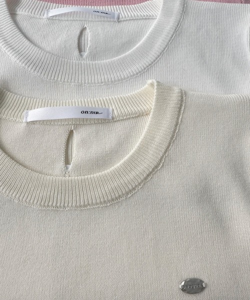 on:nue（オンニュ）の「【on:nue】[選べる6色展開] ラウンドネックショートスリーブニット（ニット/セーター・レディース・ピンク/ホワイト/ブラック/グレー/ストライプ/イエロー・FREE）」の20枚目の写真