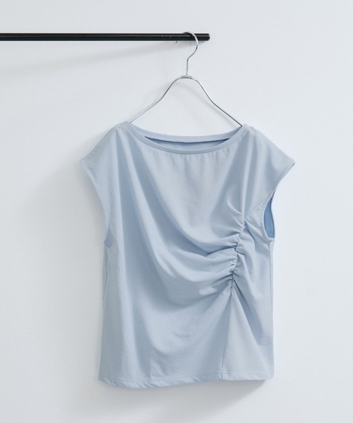 VIS（ビス）の「アシメギャザートップス（Tシャツ/カットソー・レディース・ホワイト/サックスブルー/チャコールグレー・FREE）」の4枚目の写真
