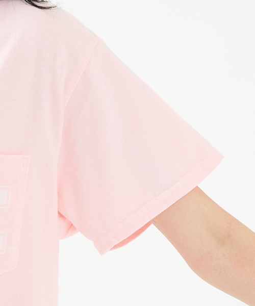 ABAHOUSE(アバハウス)の「【The BOOK STORE / ブックストア 】YALE POCKET TEE /イェール大学 /カレッジロゴ /ポケットTシャツ(Tシャツ/カットソー・メンズ・ネイビー/ブラック/ピンク/グリーン・XL/L/M)」の18枚目の写真