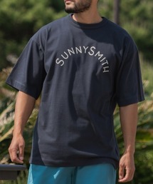【SUNNY SMITH】へビーオンス Cool Smith Standard Arch Logo 半袖Tシャツ