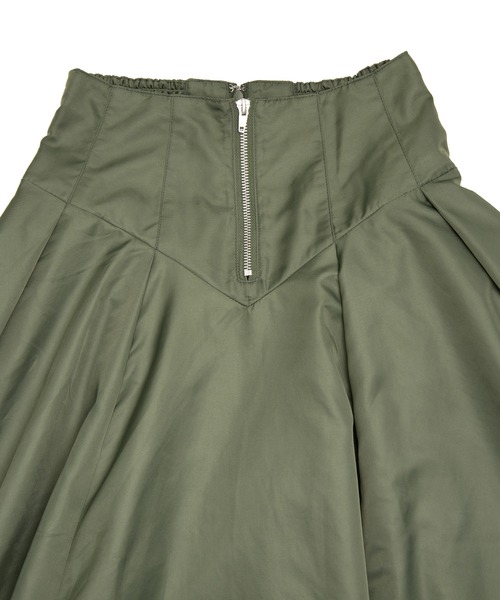 PUNYUS(プニュズ)の「コルセットボリュームスカート(スカート・レディース・カーキ/ブラック/ピンク・1/2/3/4)」の16枚目の写真