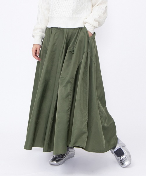 PUNYUS(プニュズ)の「コルセットボリュームスカート(スカート・レディース・カーキ/ブラック/ピンク・1/2/3/4)」の17枚目の写真