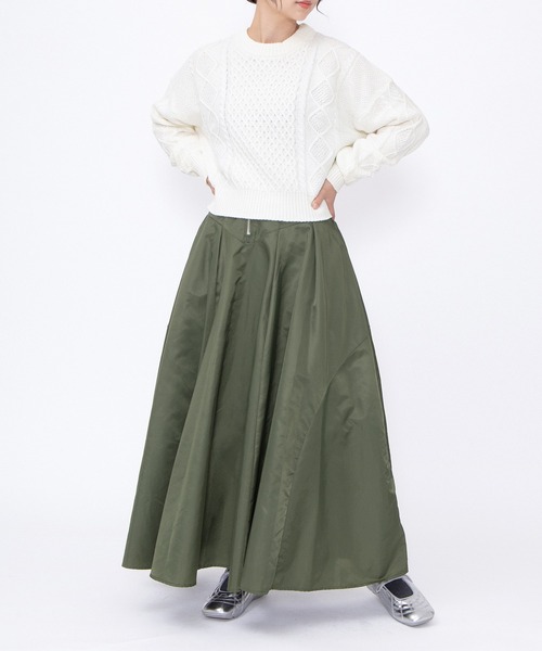 PUNYUS(プニュズ)の「コルセットボリュームスカート(スカート・レディース・カーキ/ブラック/ピンク・1/2/3/4)」の18枚目の写真