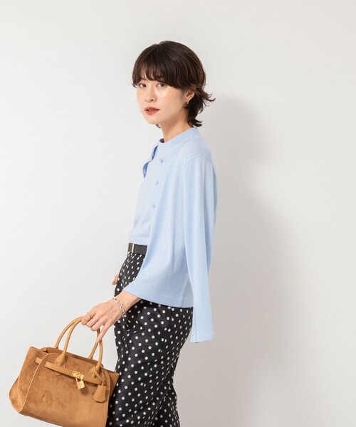 NOLLEY’S Sophi（ノーリーズソフィ）の「《アンサンブル対応》《手洗い可能》W混ラメクルーネックカーディガン（カーディガン/ボレロ・レディース・サックスブルー/グレー/イエロー/キャメル・38/36）」の8枚目の写真