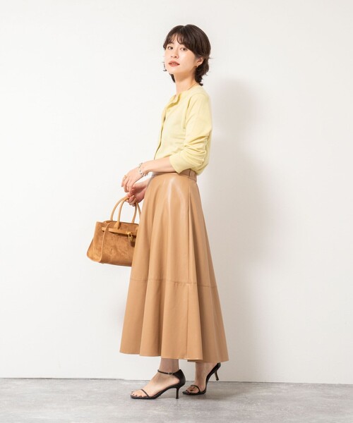 NOLLEY’S Sophi（ノーリーズソフィ）の「《アンサンブル対応》《手洗い可能》W混ラメクルーネックカーディガン（カーディガン/ボレロ・レディース・サックスブルー/グレー/イエロー/キャメル・38/36）」の19枚目の写真