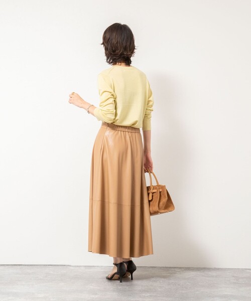 NOLLEY’S Sophi（ノーリーズソフィ）の「《アンサンブル対応》《手洗い可能》W混ラメクルーネックカーディガン（カーディガン/ボレロ・レディース・サックスブルー/グレー/イエロー/キャメル・38/36）」の20枚目の写真