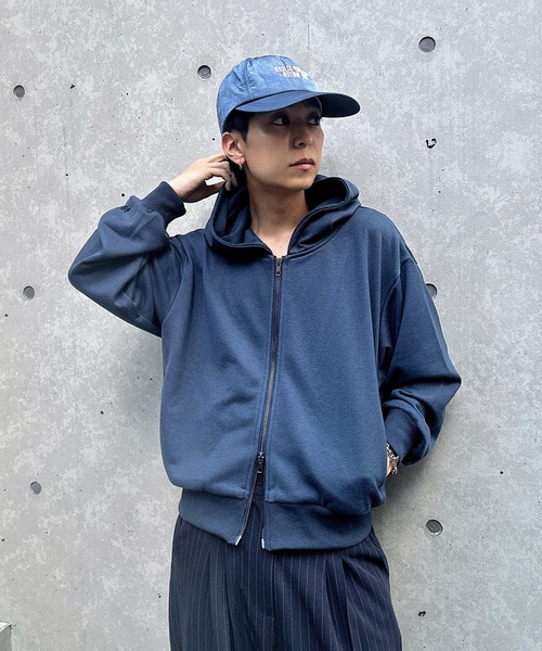 MandO（Auntie Rosa）（エムオー）の「ワンポイント刺繍スウェットジップパーカー/セットアップ着用可（パーカー・メンズ・グレー/ブラック/ネイビー/グレー系その他/ブラック系その他/チャコールグレー/アイボリー/レッド・MEDIUM/SMALL/LARGE）」の7枚目の写真