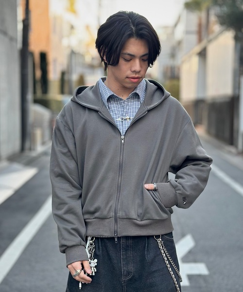 MandO（Auntie Rosa）（エムオー）の「ワンポイント刺繍スウェットジップパーカー/セットアップ着用可（パーカー・メンズ・グレー/ブラック/ネイビー/グレー系その他/ブラック系その他/チャコールグレー/アイボリー/レッド・MEDIUM/SMALL/LARGE）」の5枚目の写真