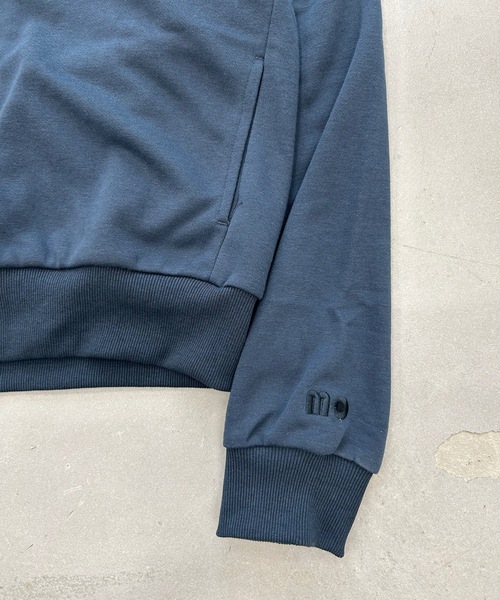 MandO（Auntie Rosa）（エムオー）の「ワンポイント刺繍スウェットジップパーカー/セットアップ着用可（パーカー・メンズ・グレー/ブラック/ネイビー/グレー系その他/ブラック系その他/チャコールグレー/アイボリー/レッド・MEDIUM/SMALL/LARGE）」の9枚目の写真