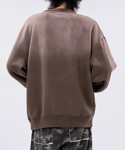 THRASHER(スラッシャー)の「【at】〔THRASHER/スラッシャー〕裏起毛 フェード加工 フロントロゴスウェット(スウェット・メンズ・ピンク/ブラウン/ブラック・LARGE/MEDIUM)」の14枚目の写真