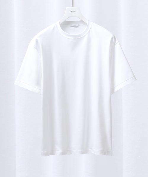 STUDIOUS(ステュディオス)の「32G ロイヤルクール レギュラーTシャツ(Tシャツ/カットソー・メンズ・ホワイト/チャコールグレー/ブラック/ベージュ/グリーン/ダークネイビー・1/2/3)」の1枚目の写真