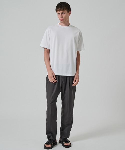 STUDIOUS(ステュディオス)の「32G ロイヤルクール レギュラーTシャツ(Tシャツ/カットソー・メンズ・ホワイト/チャコールグレー/ブラック/ベージュ/グリーン/ダークネイビー・1/2/3)」の9枚目の写真