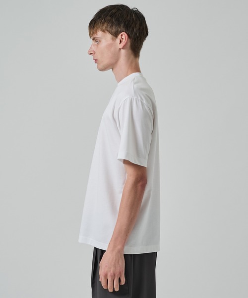 STUDIOUS(ステュディオス)の「32G ロイヤルクール レギュラーTシャツ(Tシャツ/カットソー・メンズ・ホワイト/チャコールグレー/ブラック/ベージュ/グリーン/ダークネイビー・1/2/3)」の13枚目の写真