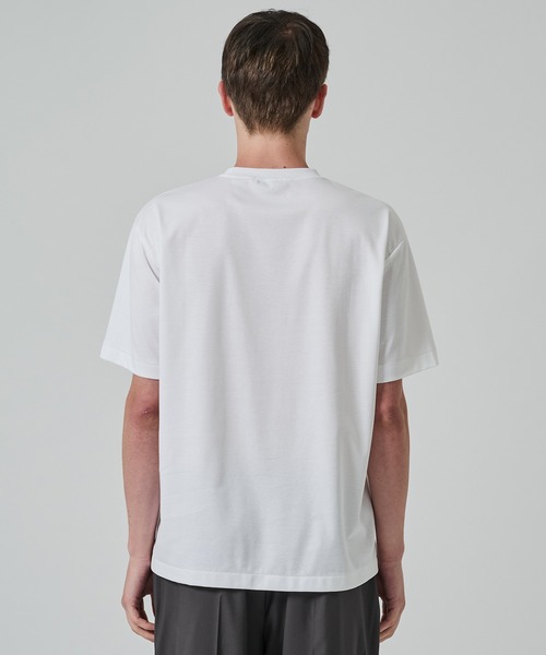 STUDIOUS(ステュディオス)の「32G ロイヤルクール レギュラーTシャツ(Tシャツ/カットソー・メンズ・ホワイト/チャコールグレー/ブラック/ベージュ/グリーン/ダークネイビー・1/2/3)」の14枚目の写真